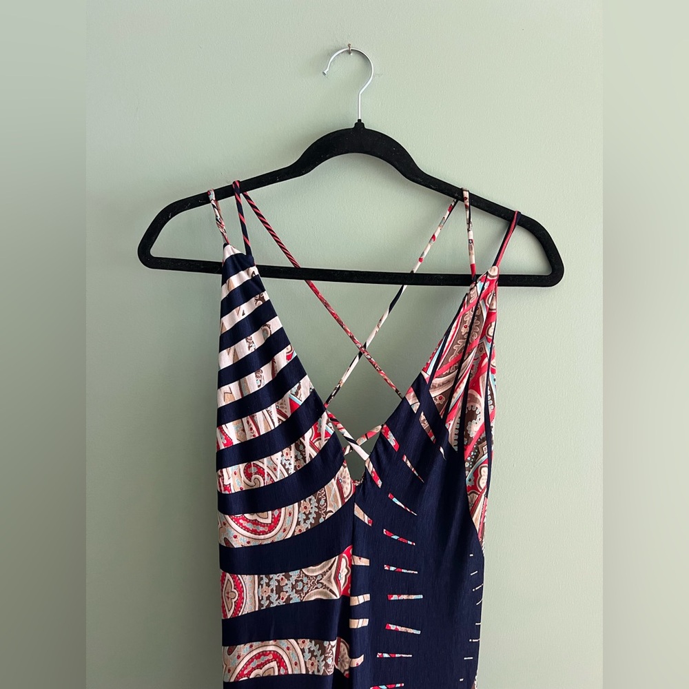 Strappy V-Neck Maxi Dress in Navy and Blush - Picture 4 of 6